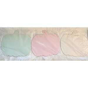 NEW Set Of 3 Pumpkin Shaped Organic Wheat Straw Cutting Boards Pastel‎ 11"x12"
